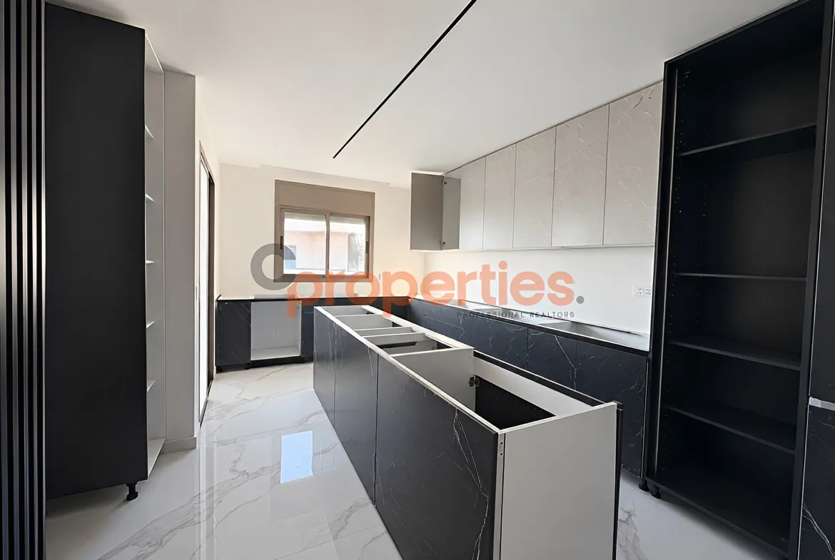 Apartment for Sale in Ballouneh