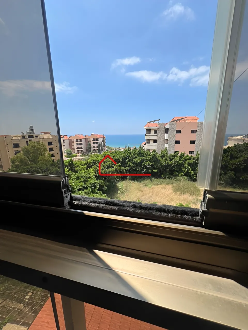 Apartment for sale in Dawhet el hoss, aley, lebanon