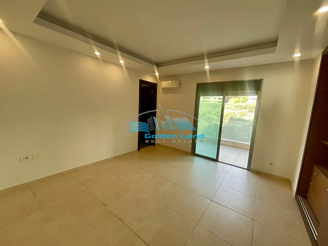 Apartment for Sale in Sahel Aalma