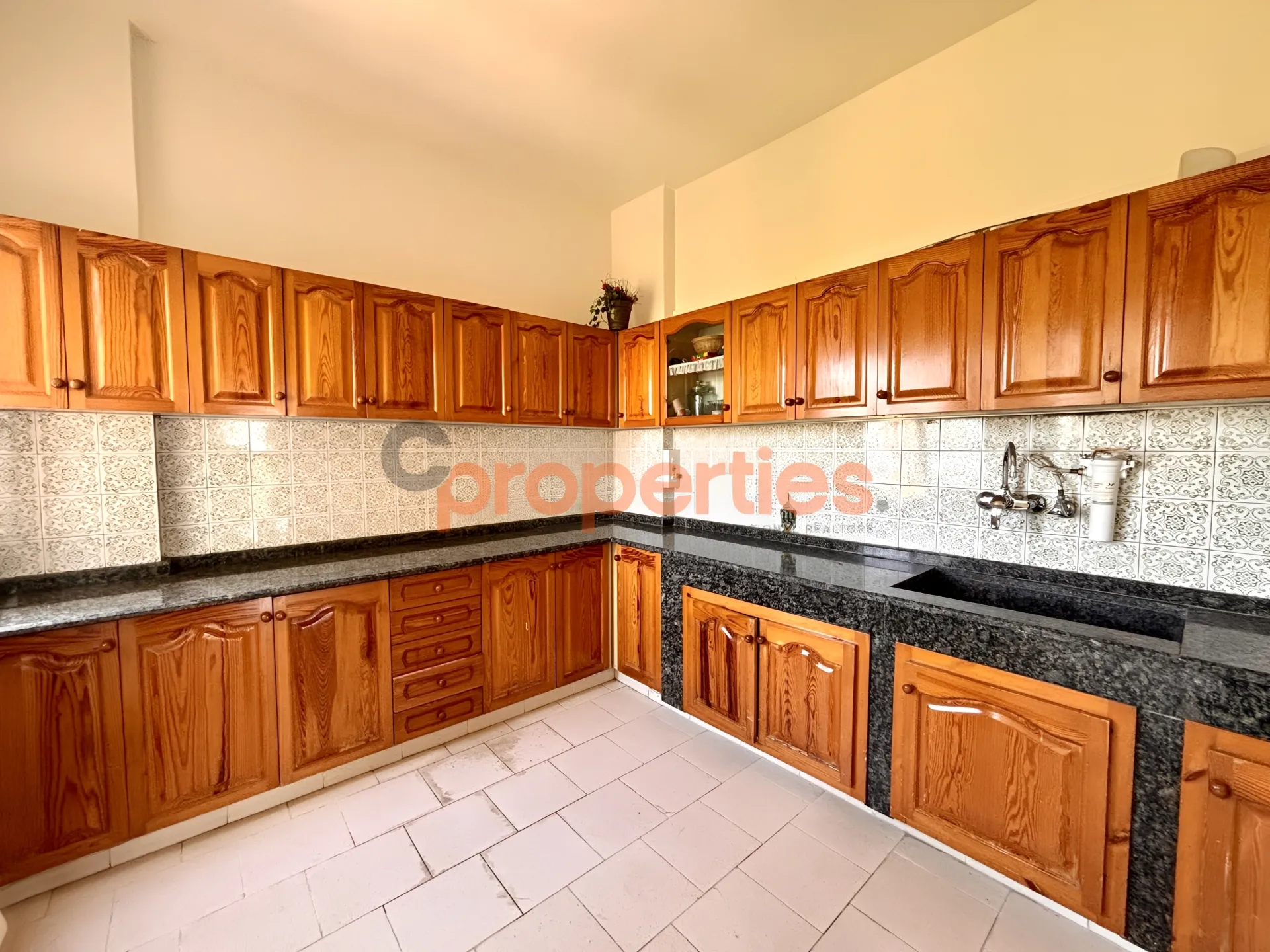 Apartment for Rent in Antelias