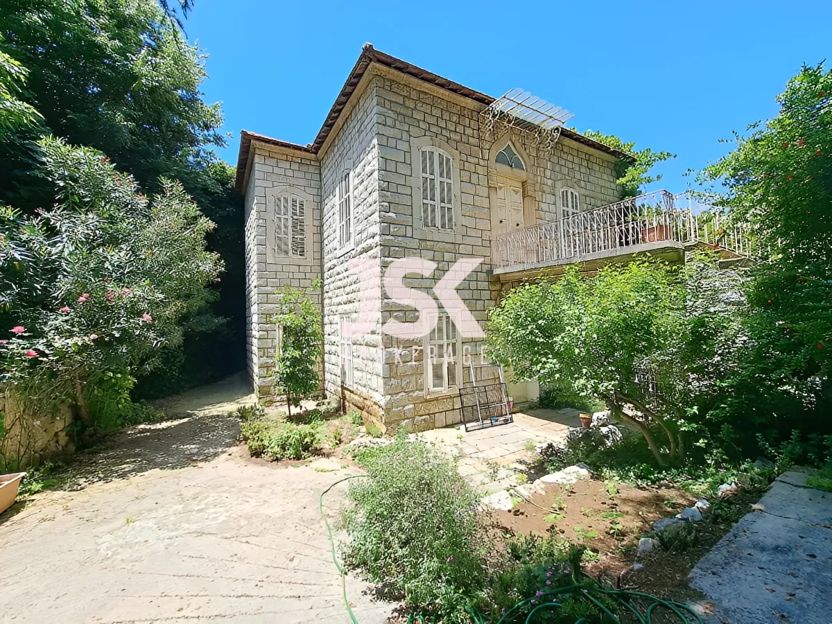Villa for Sale in Bikfaiya, Lebanon