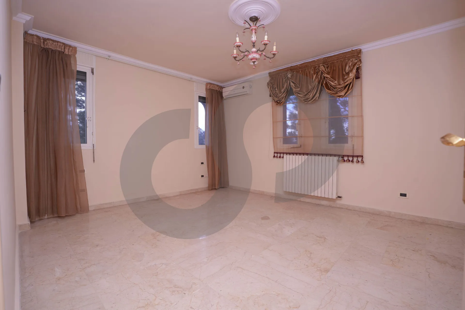 Villa for Sale in Zgharta Town