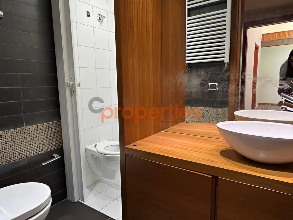 Apartment for Sale in Faqra