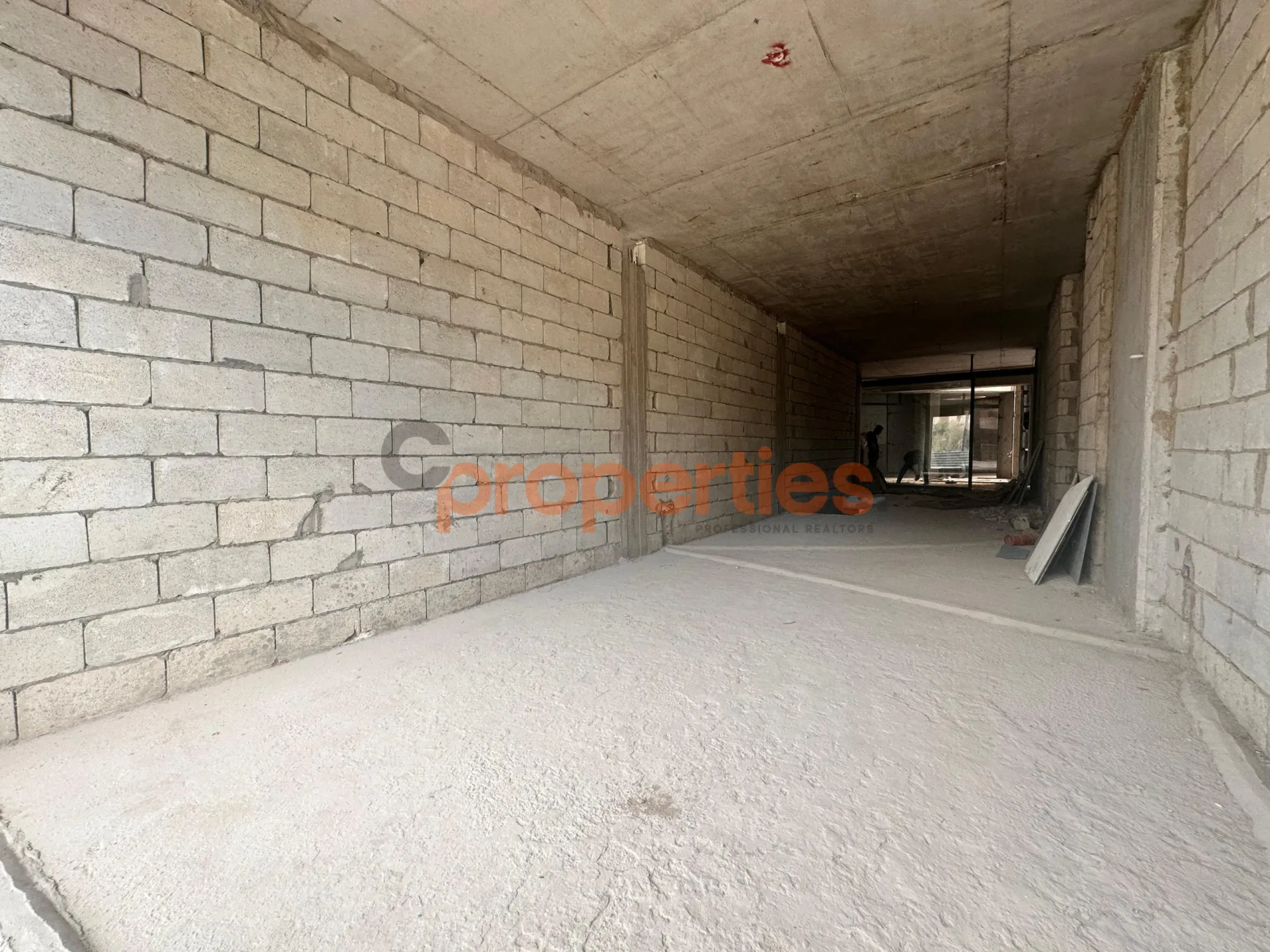 Shop for Rent in Jnah