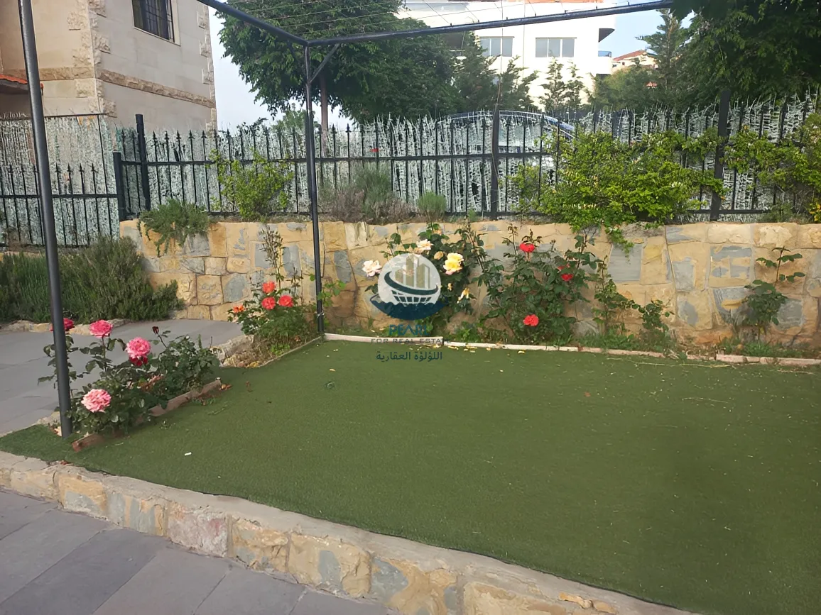 Villa for sale in Majdal Baana