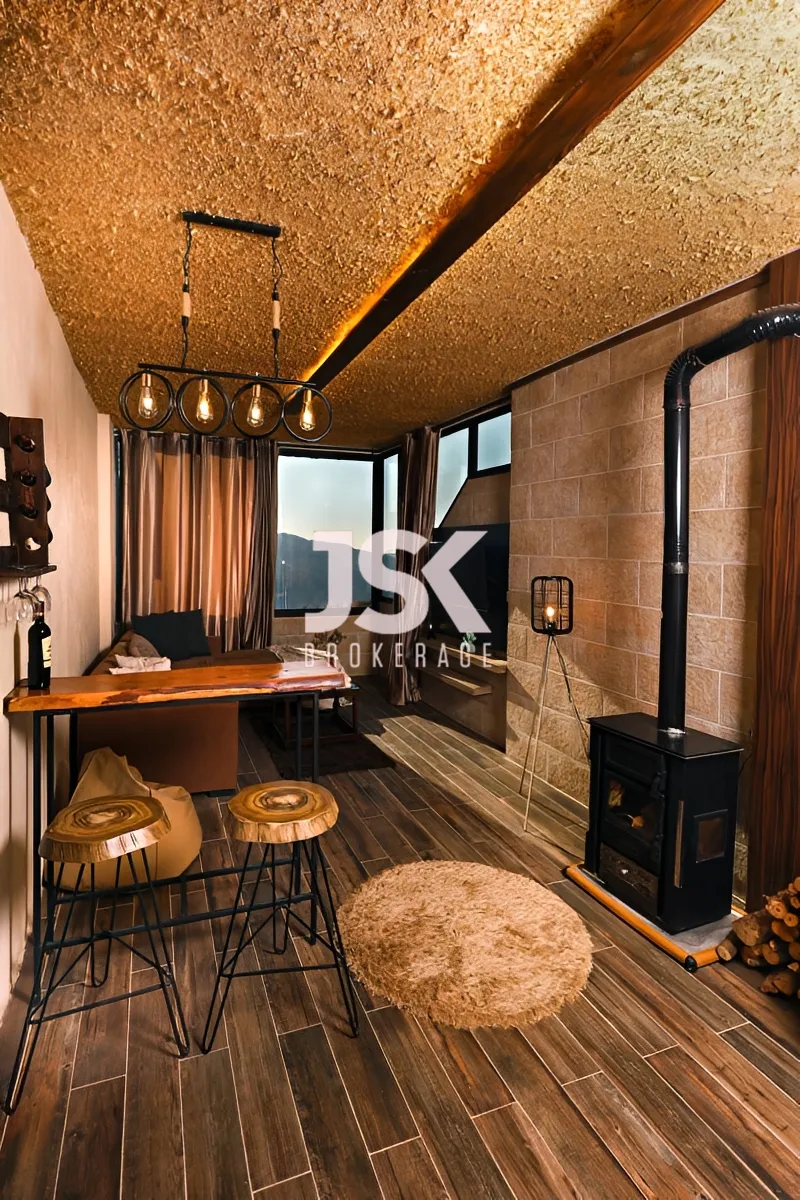 Chalet for Sale in Faraiya