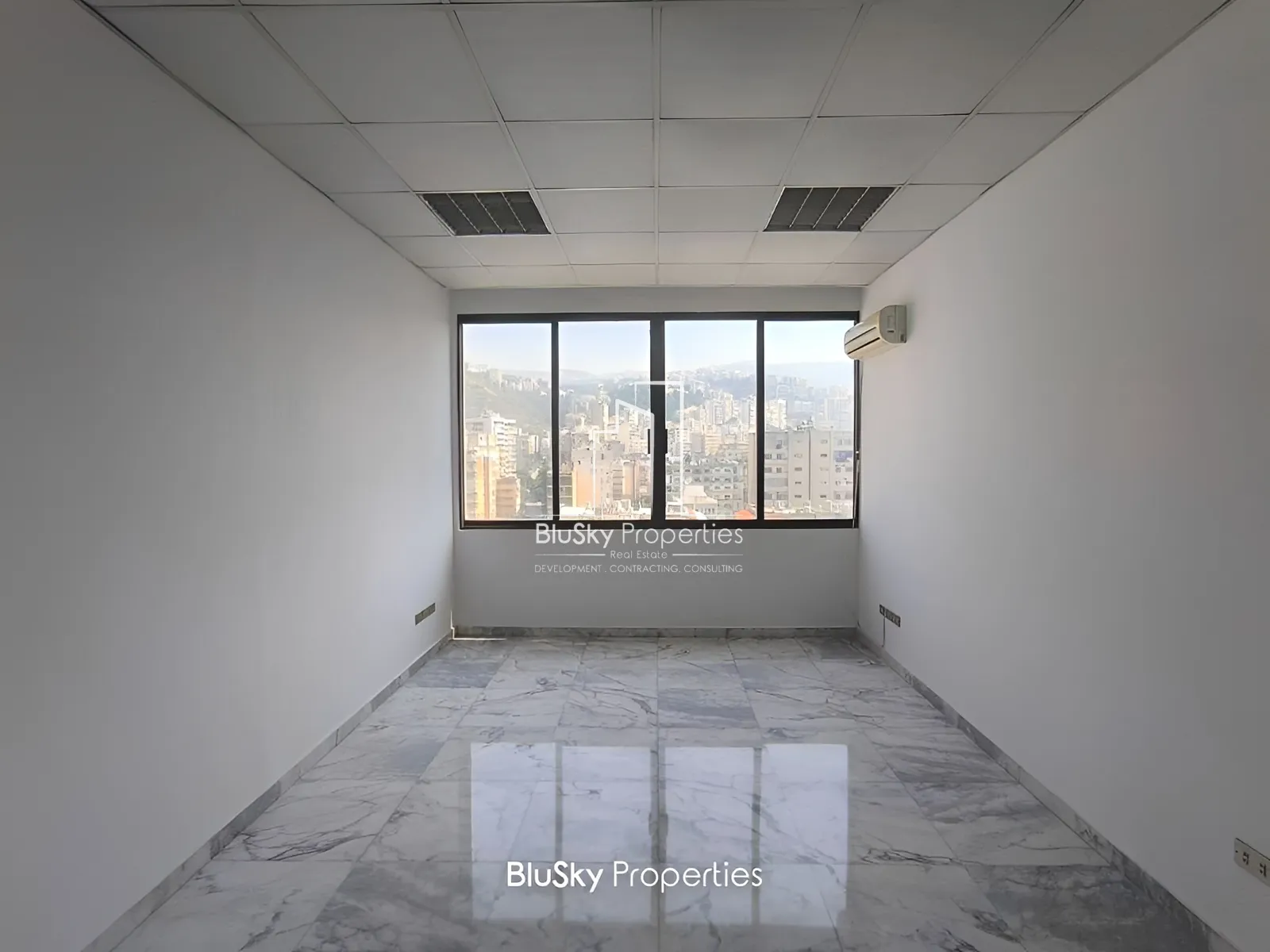 Office for sale in Zalka