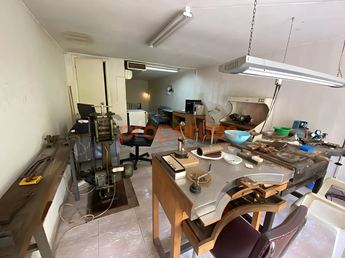 Shop for Rent in Zalqa