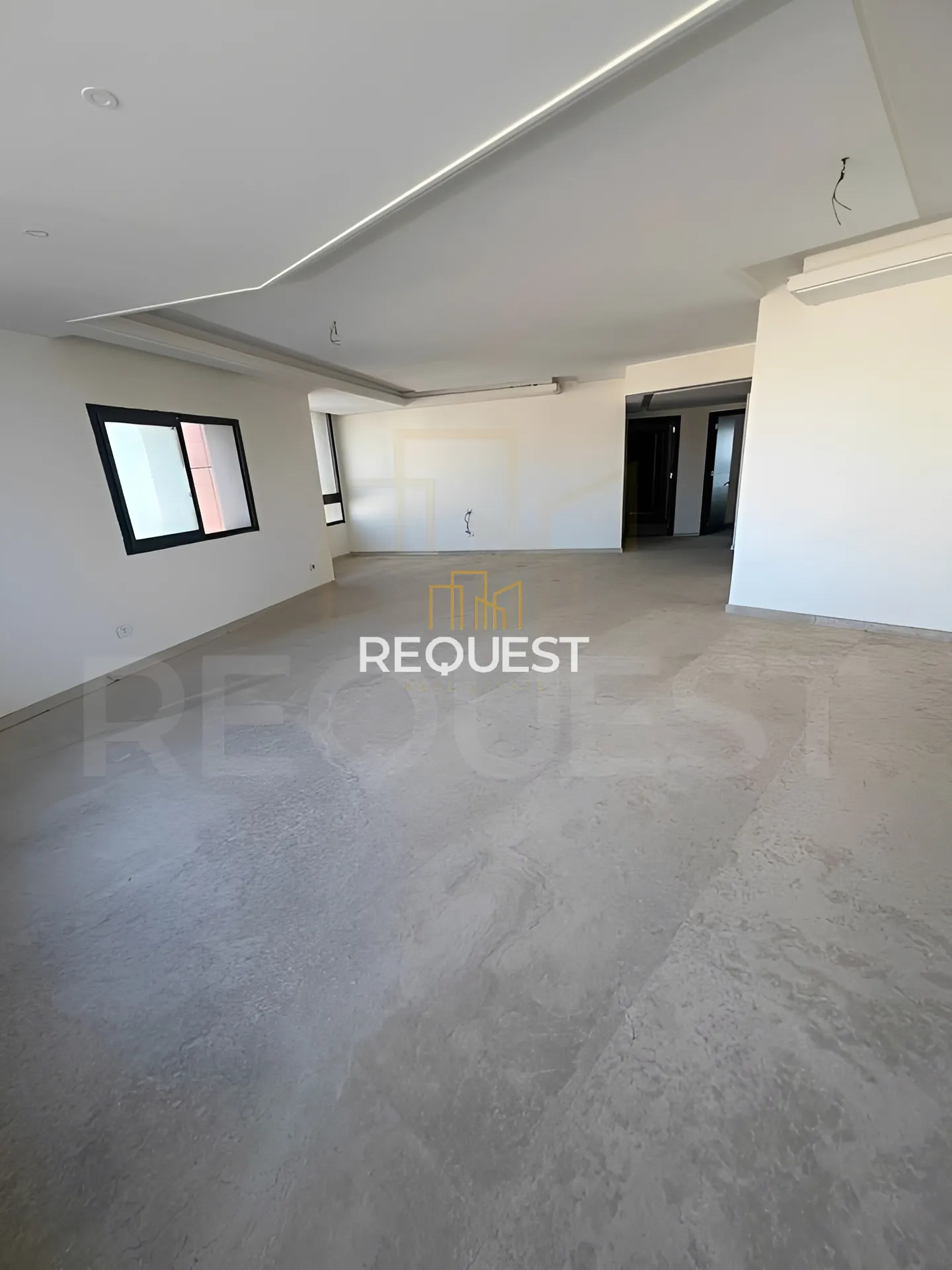 Apartment for sale in Sakiet el janzeer, beirut, lebanon - 3 bed, 4.0 bath