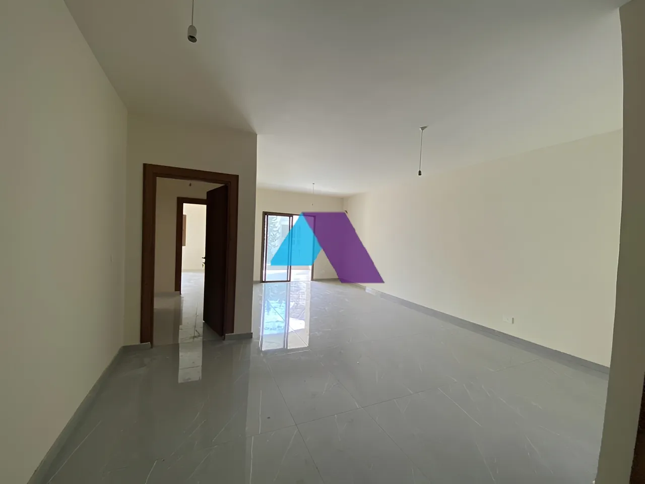 Apartment for Sale in Adonis - 2 bed, 2 bath