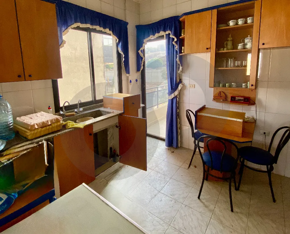 Building for Sale in Kfar Yassine