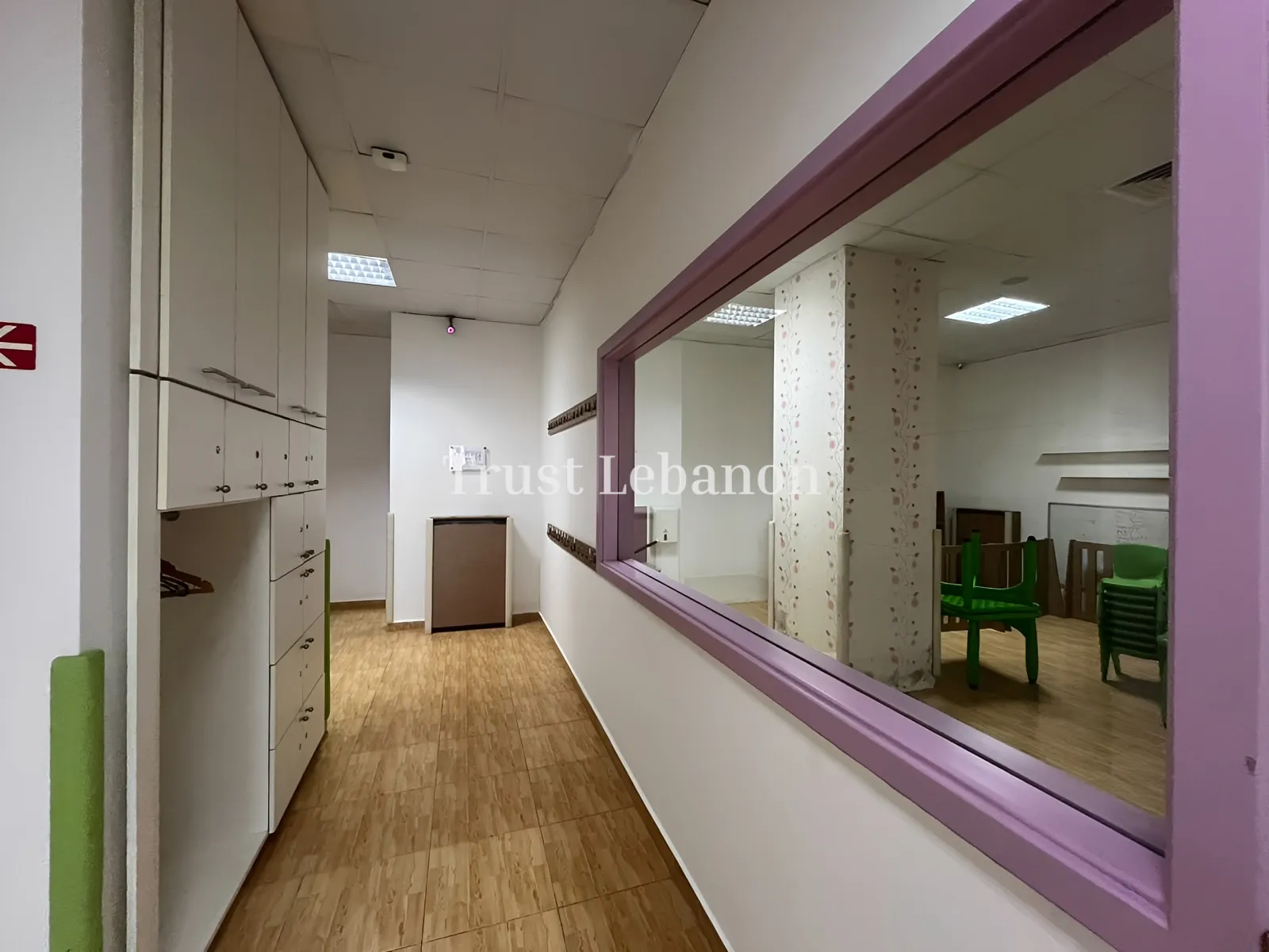 Office for rent in Zikrit