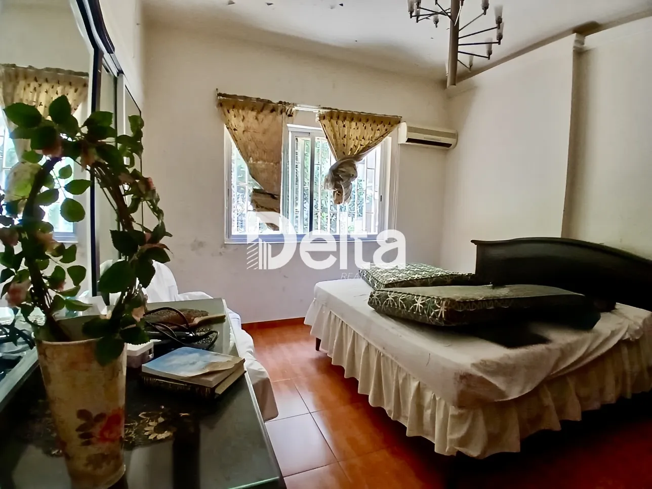 Apartment for sale in Zarif, beirut, lebanon