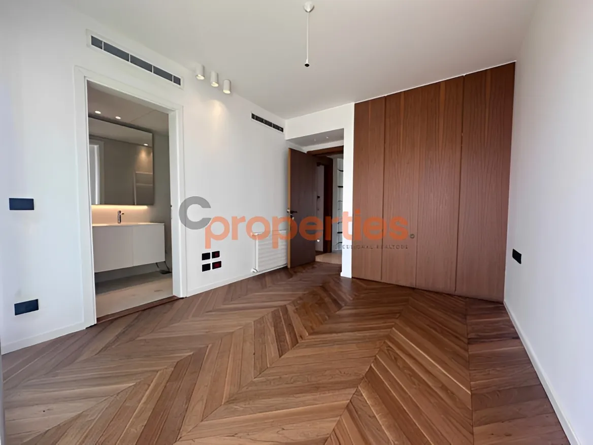 Apartment for Sale in Raoucheh