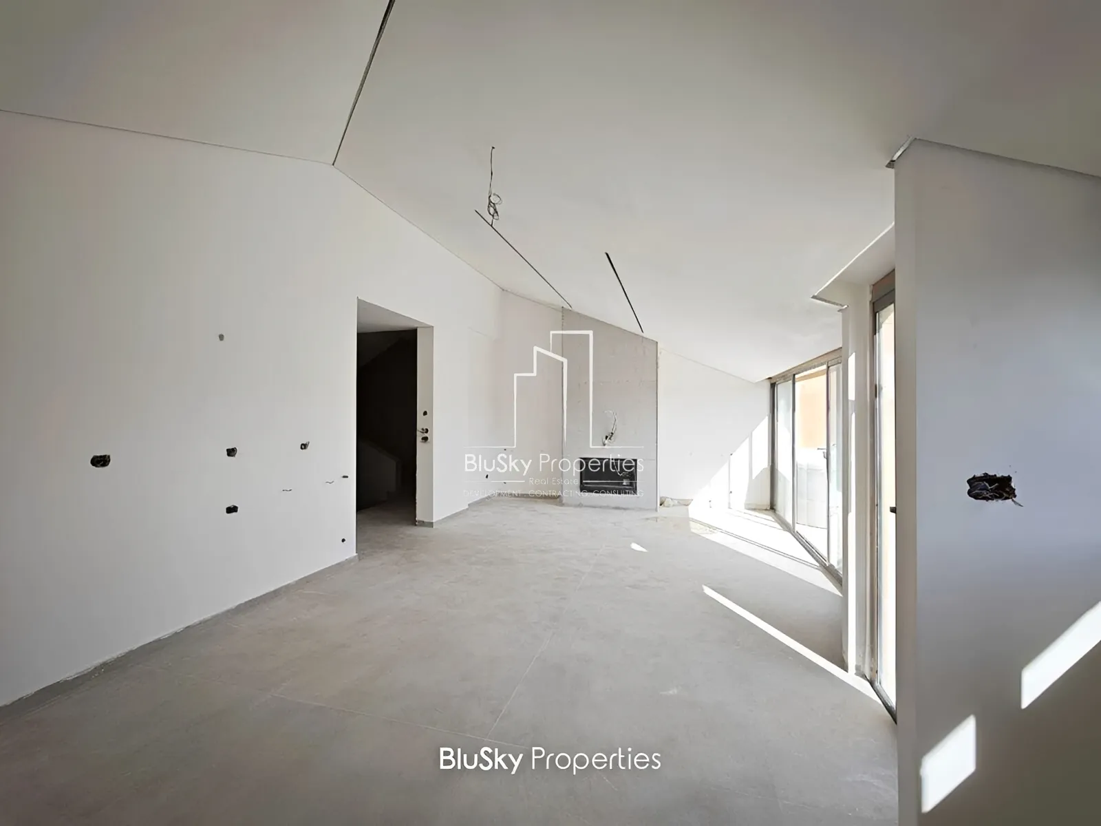 Apartment for Sale in Beit Meri - 3 bed, 4 bath