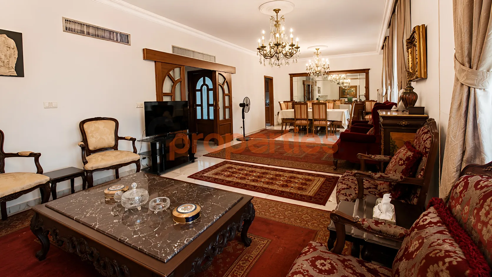 Apartment for rent in Verdun, Beirut, Lebanon - 2 bed, 3 bath