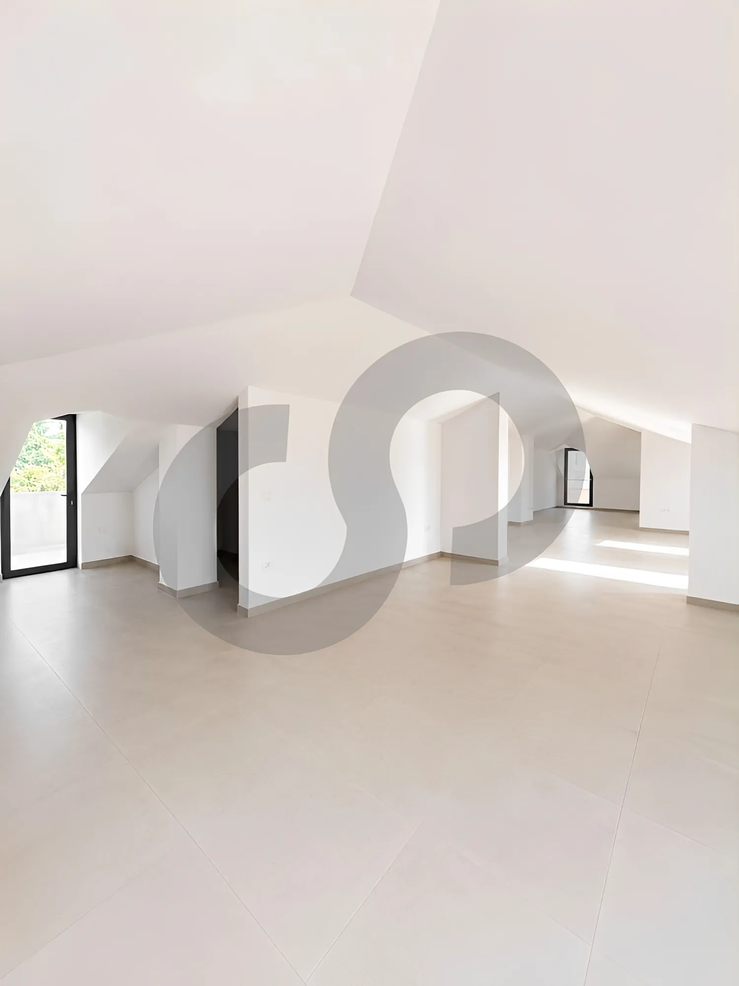 Apartment for Sale in Bourj Hammoud - 1 bed, 2 bath