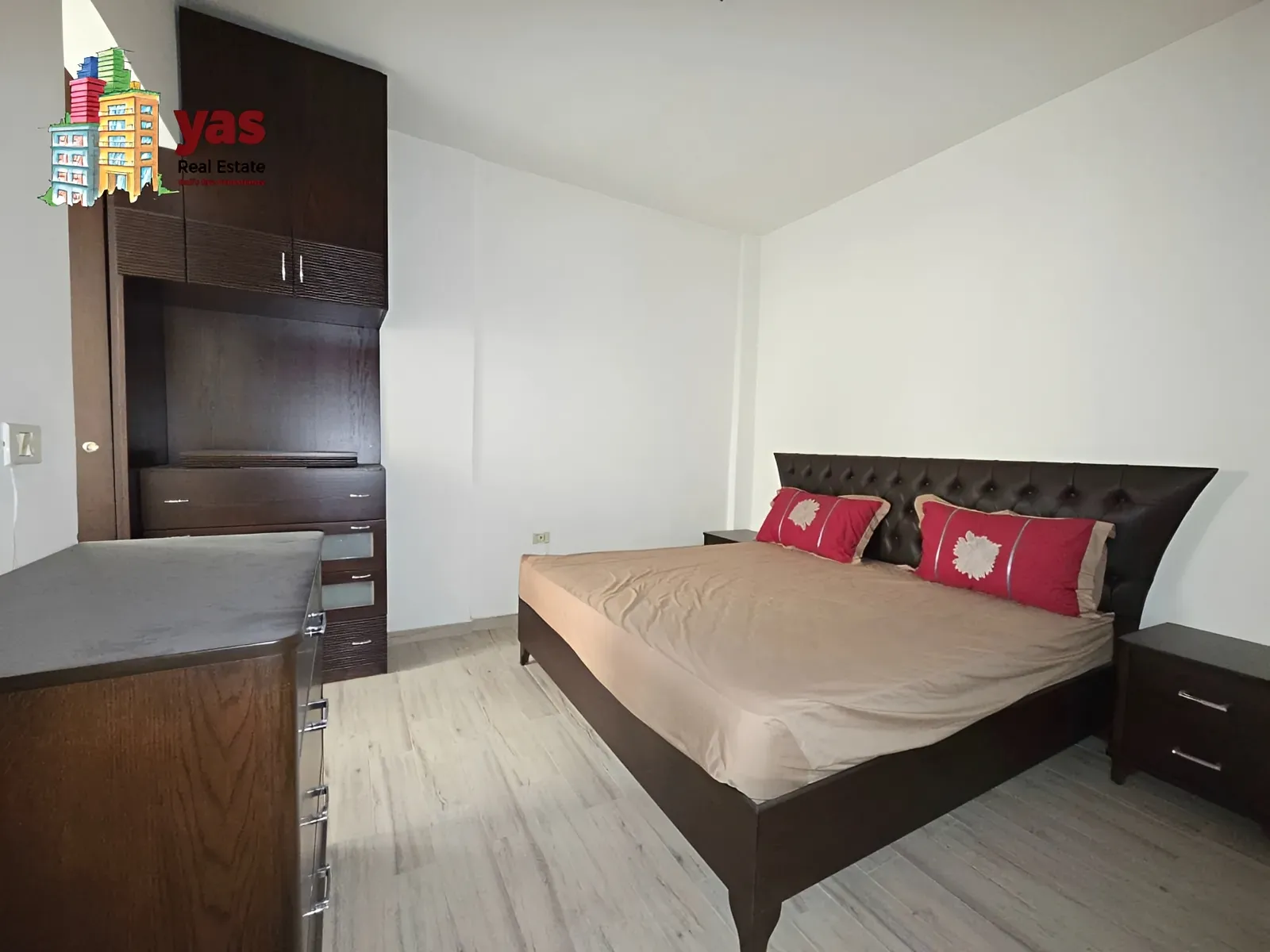 Apartment for Sale in Ballouneh