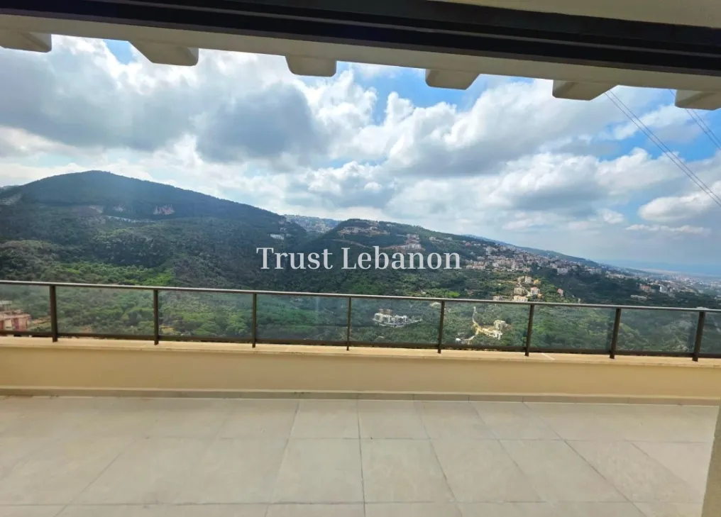 Duplex for sale in Cornet Chahwan