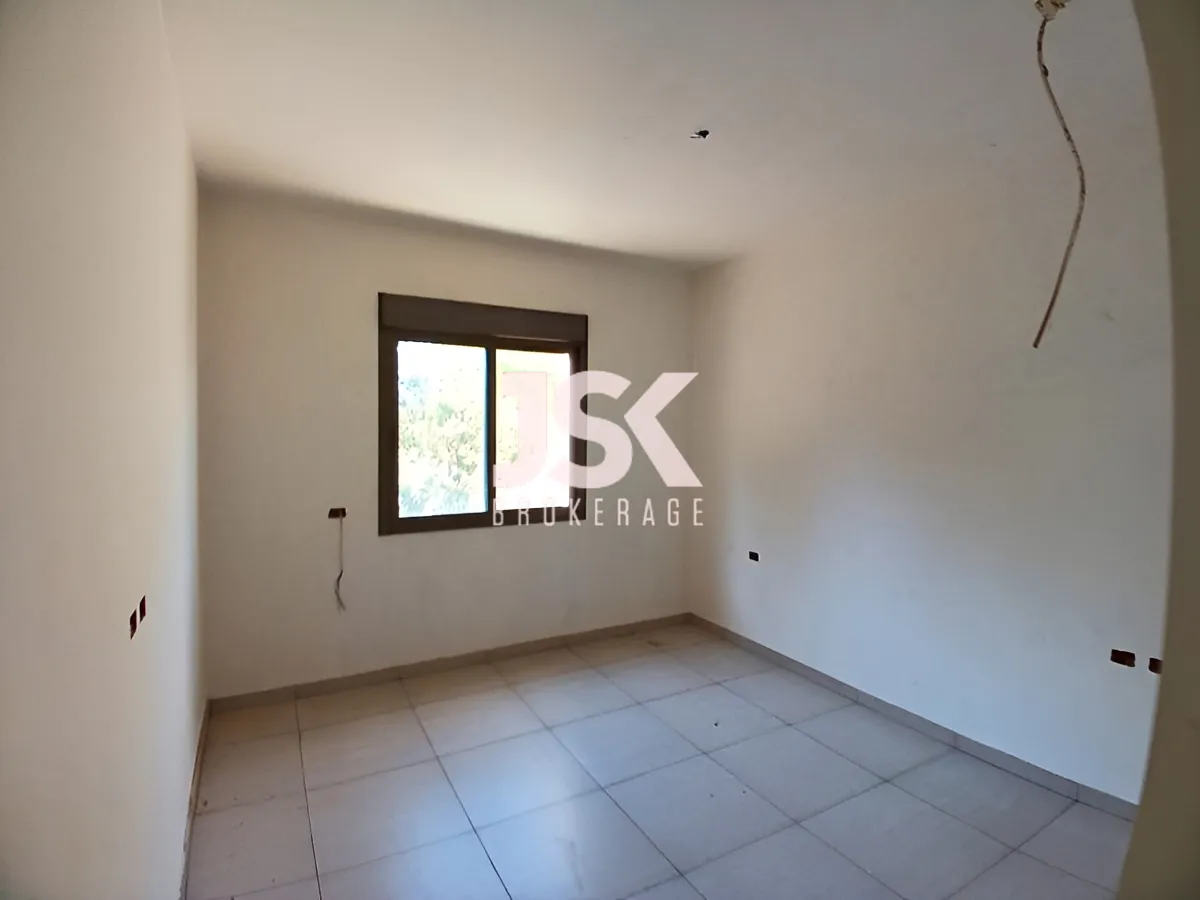 Apartment for Sale in Cornet Chahwan, Lebanon