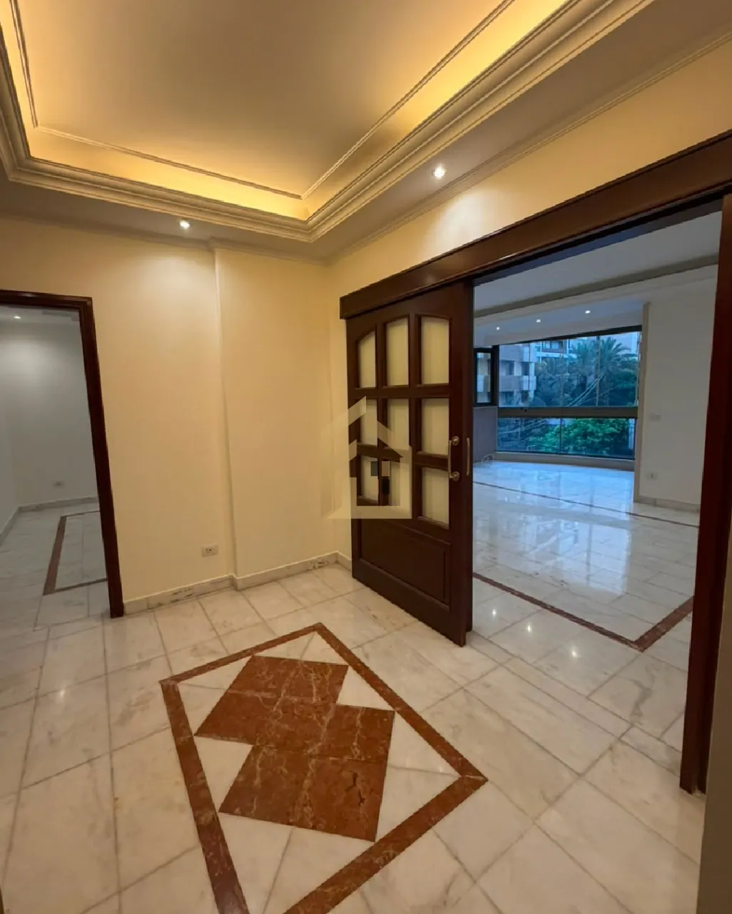 Apartment for rent in Tallet Khayat, Beirut, Lebanon
