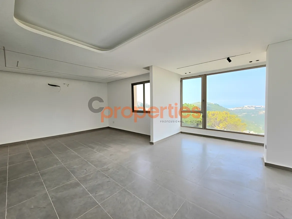 Apartment for Sale in Zikrit - 3 bed, 3 bath