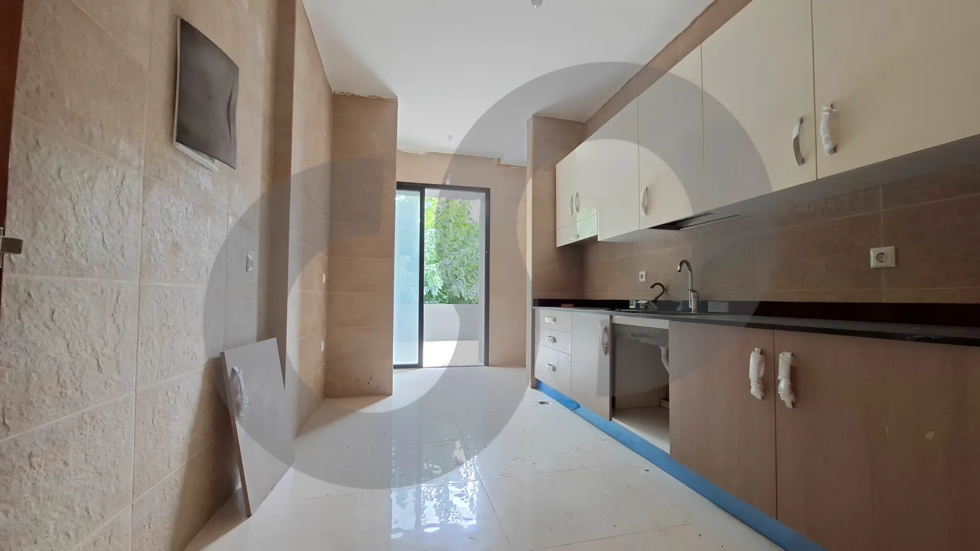 Apartment for Sale in Aaraiya