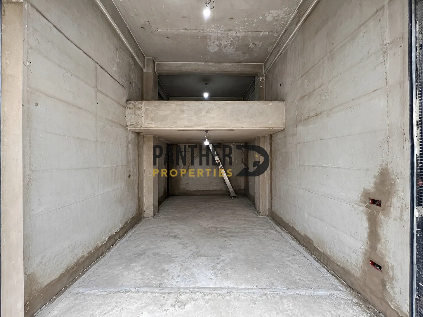 Shop for rent in Achrafieh