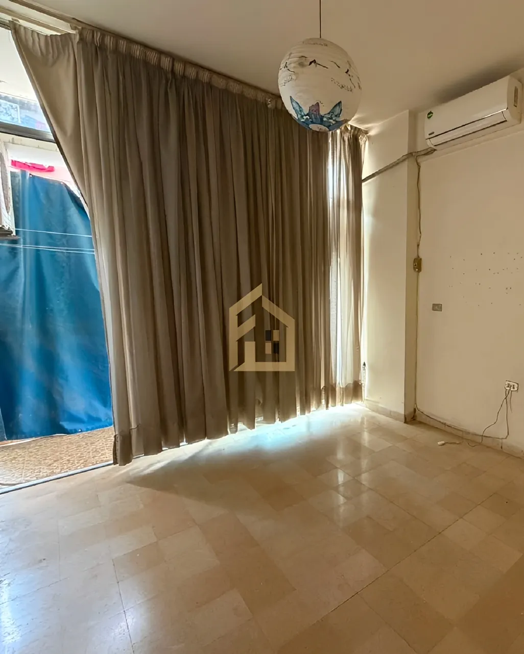 Apartment for rent in Ras Beirut, Beirut, Lebanon - 1 bed, 1 bath