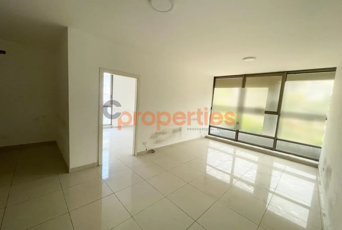 Office for Rent in Kafr