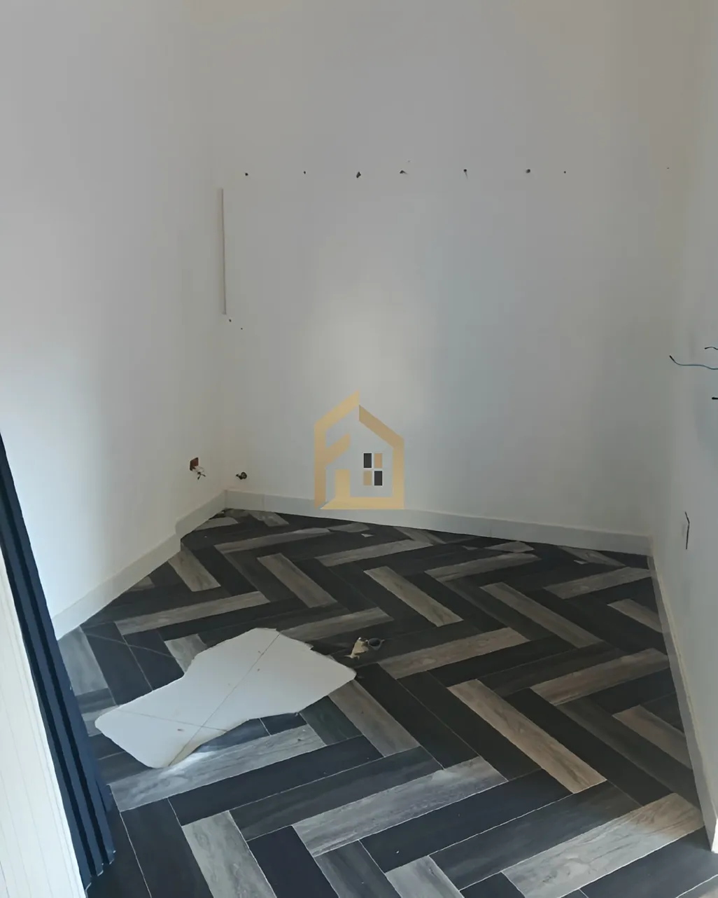 Office for rent in Zouk Mikael, Lebanon