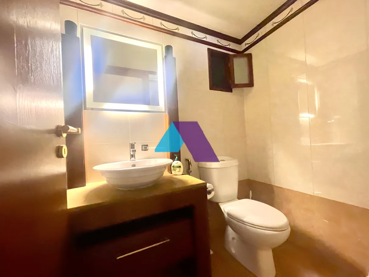 Apartment for Sale in Ain Aar