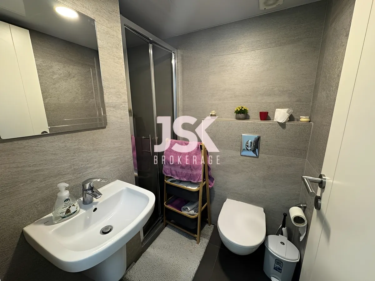 Apartment for Sale in Ain el remmeneh, Lebanon