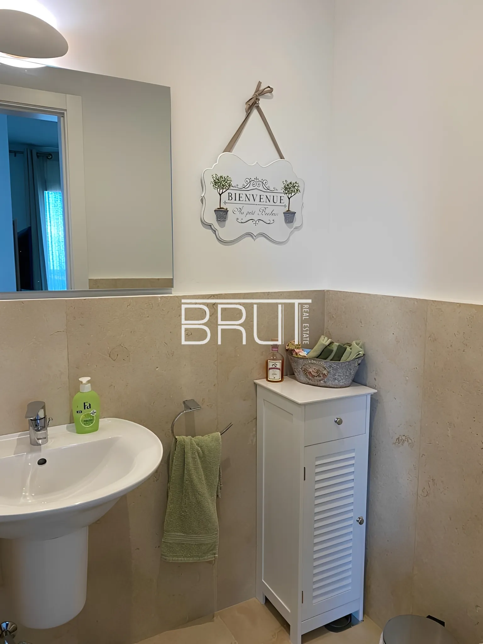 Chalet for Sale in Faqra