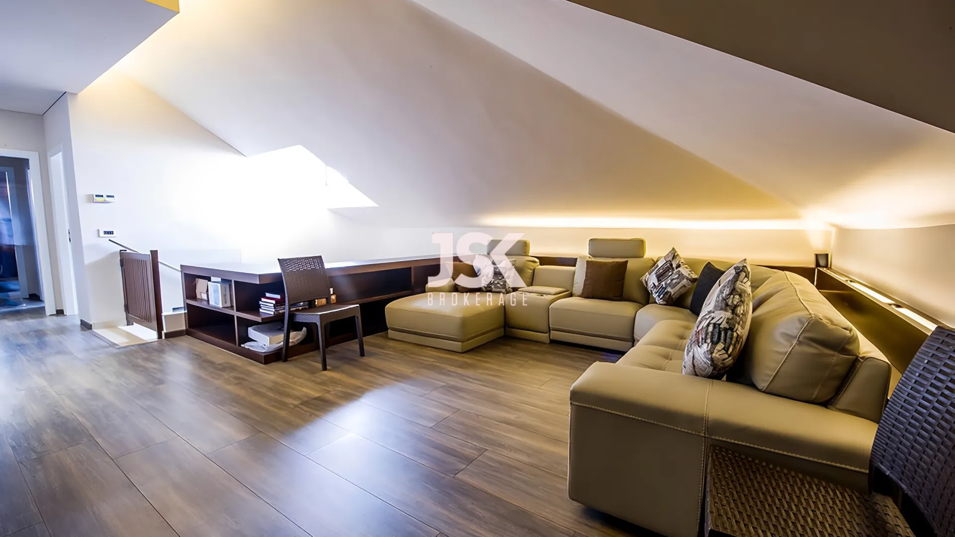 Duplex for Sale in Bsalim