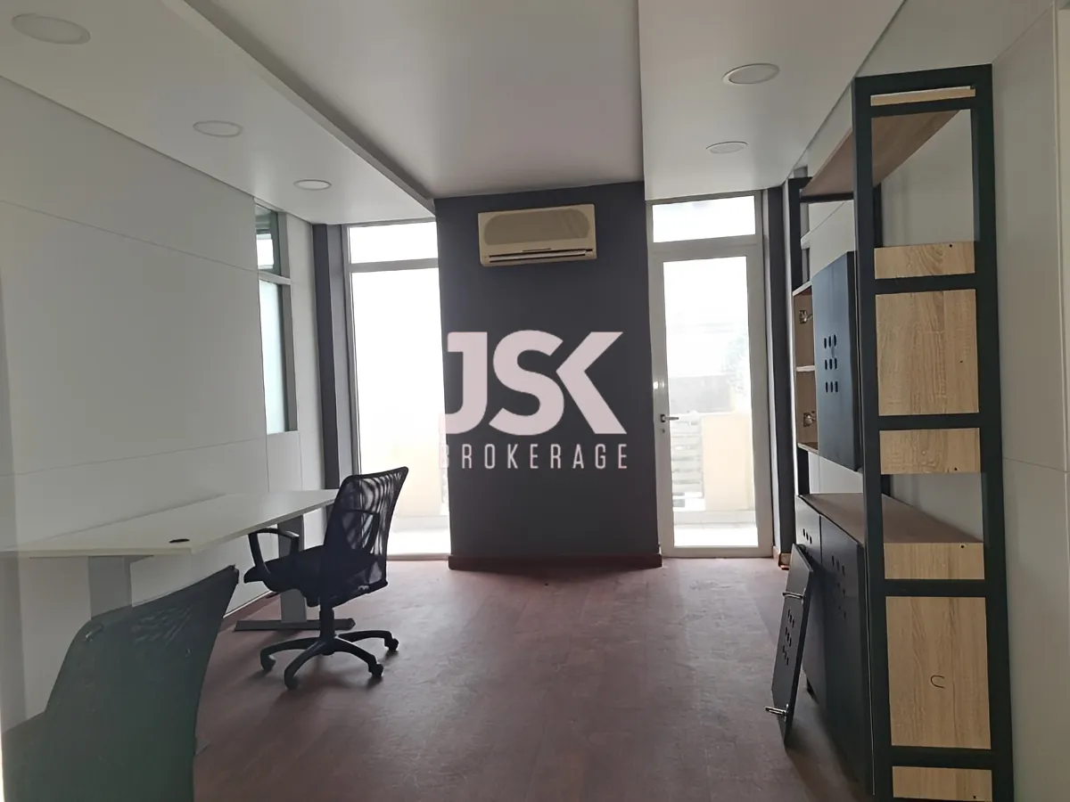 Office for rent in Verdun, Beirut, Lebanon