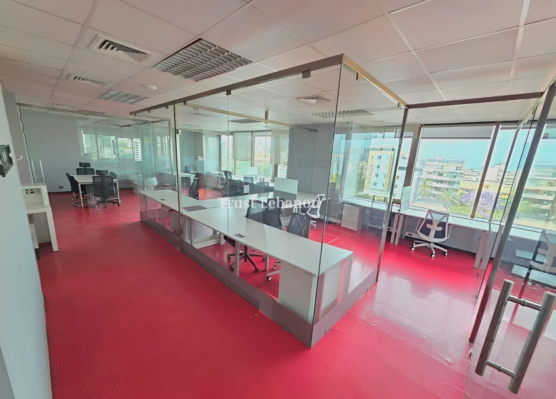 Office for rent in Sin El Fil, Lebanon