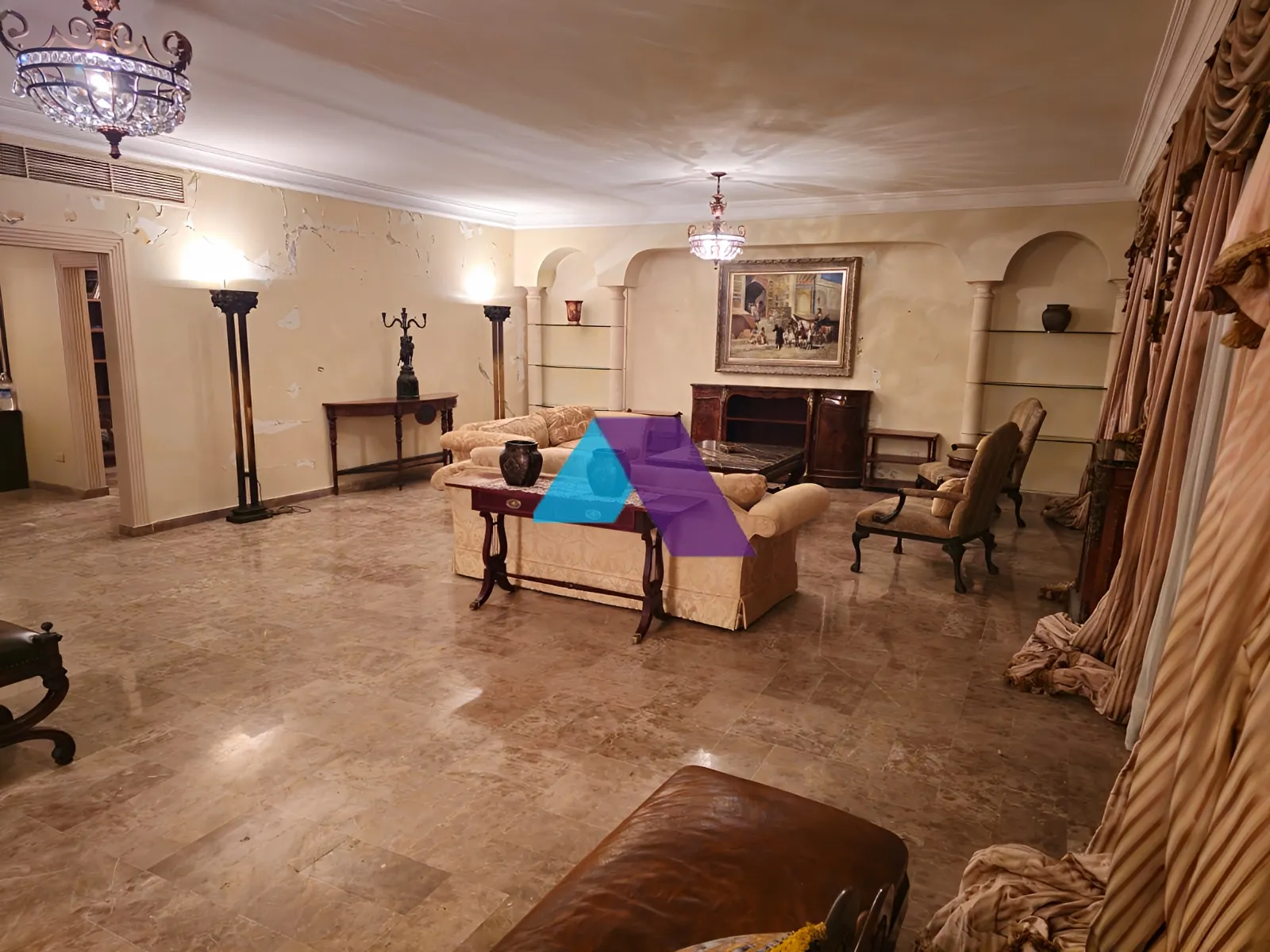 Apartment for Sale in Jnah - 4 bed, 5 bath