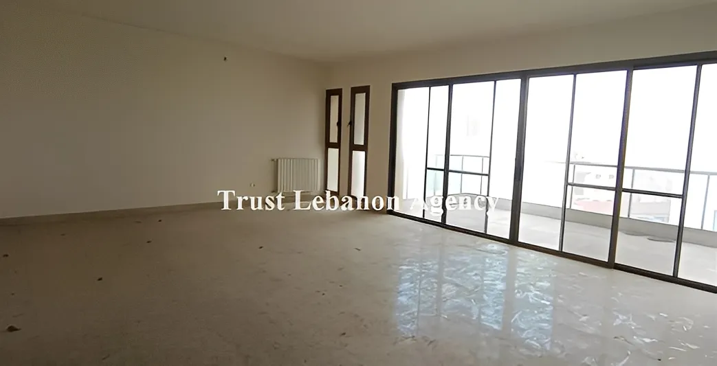 Duplex for Sale in Achrafieh, Sioufi - 3 bed, 4 bath