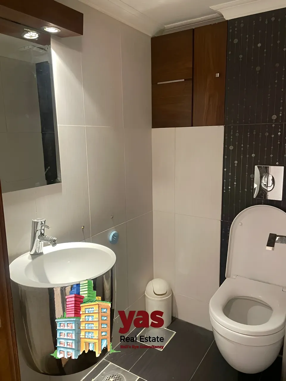 Apartment for Sale in Ballouneh - 3 bed, 3 bath