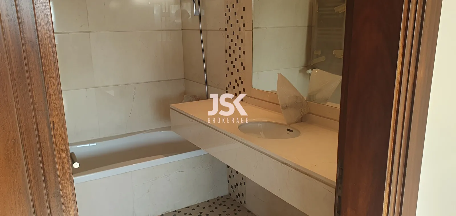 Apartment for Sale in Ras