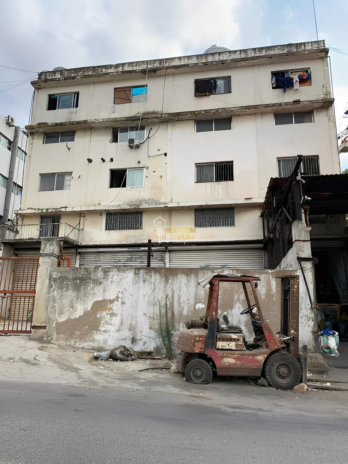Shop For Rent in Roumieh