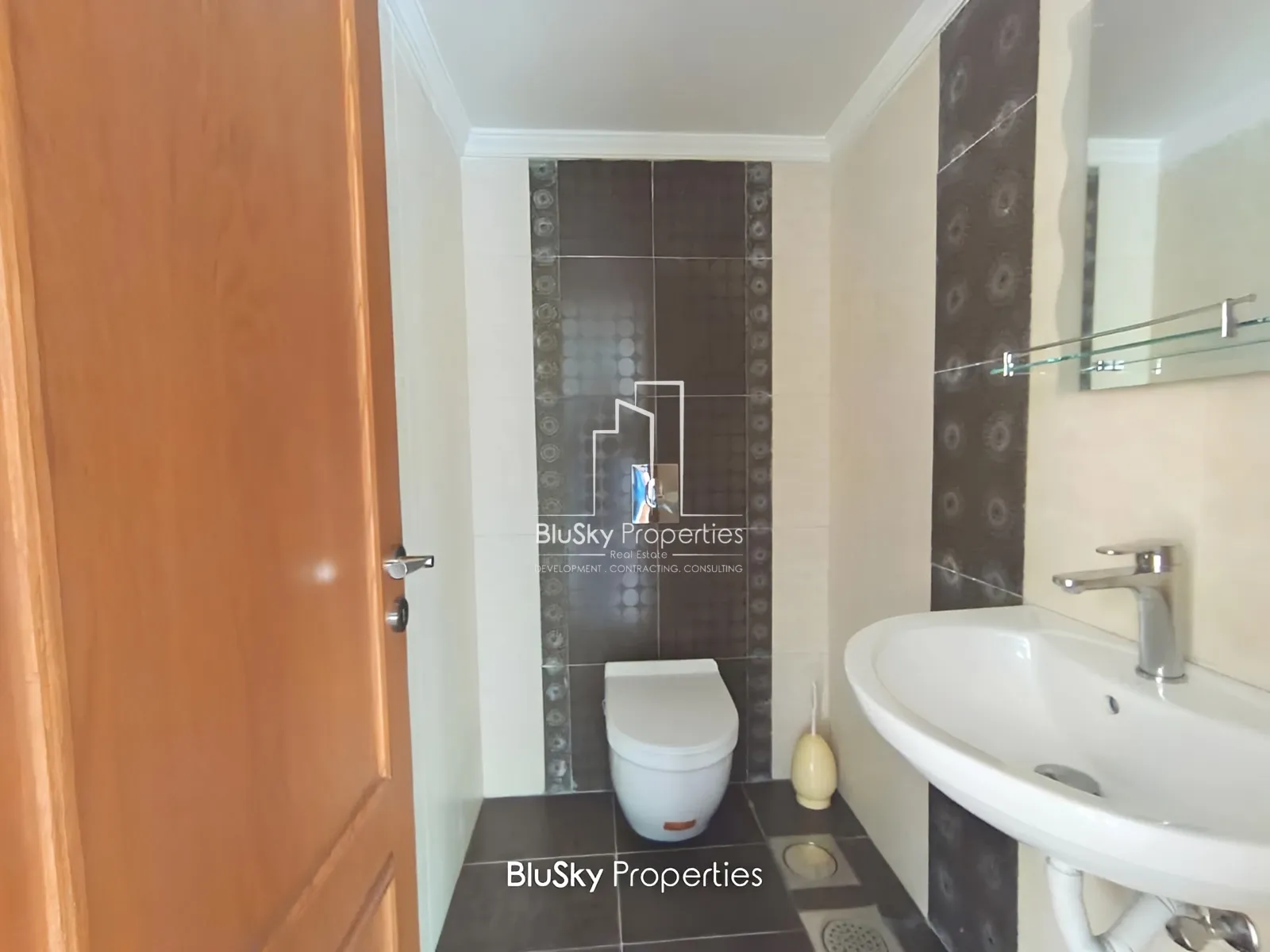 Apartment for Sale in Kfarhbeb
