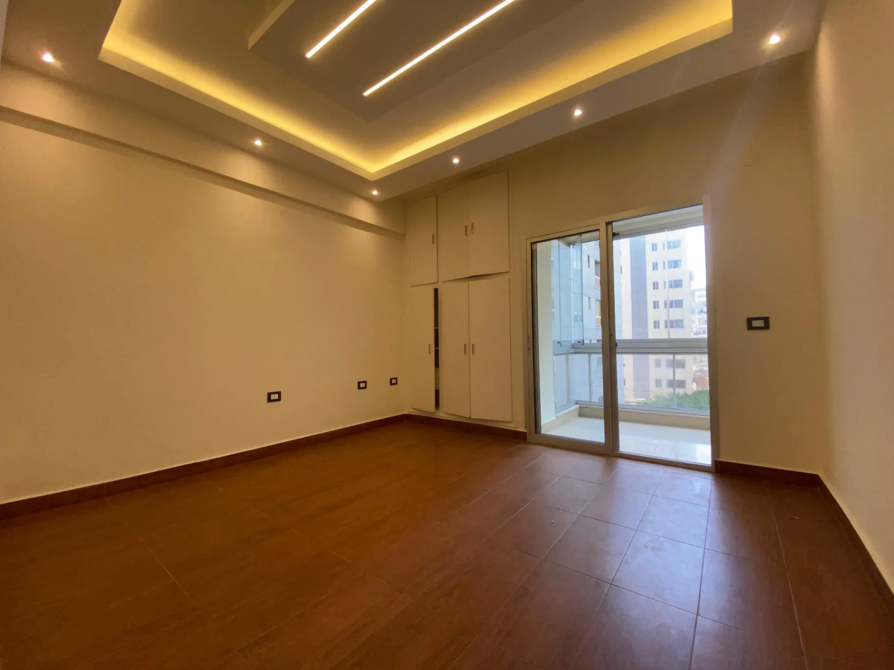 Apartment for sale in Raoucheh, Beirut, Lebanon