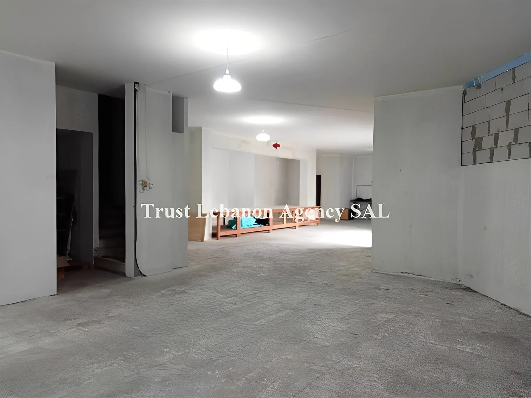 Commercial Property For Sale in Metn, New Rawda