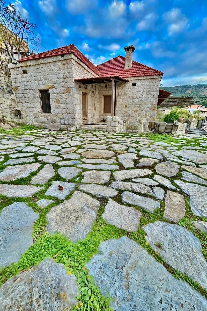 Villa for Sale in Ghbaleh, Lebanon - 2 bed, 2 bath