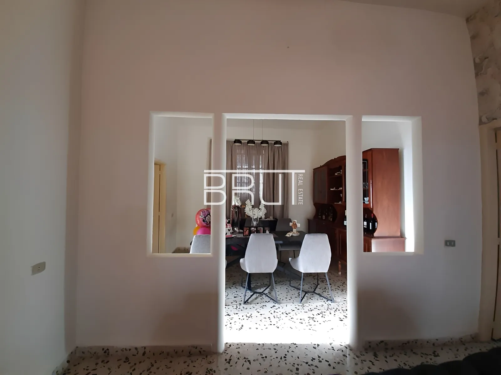 Land for Sale in Kfardebian