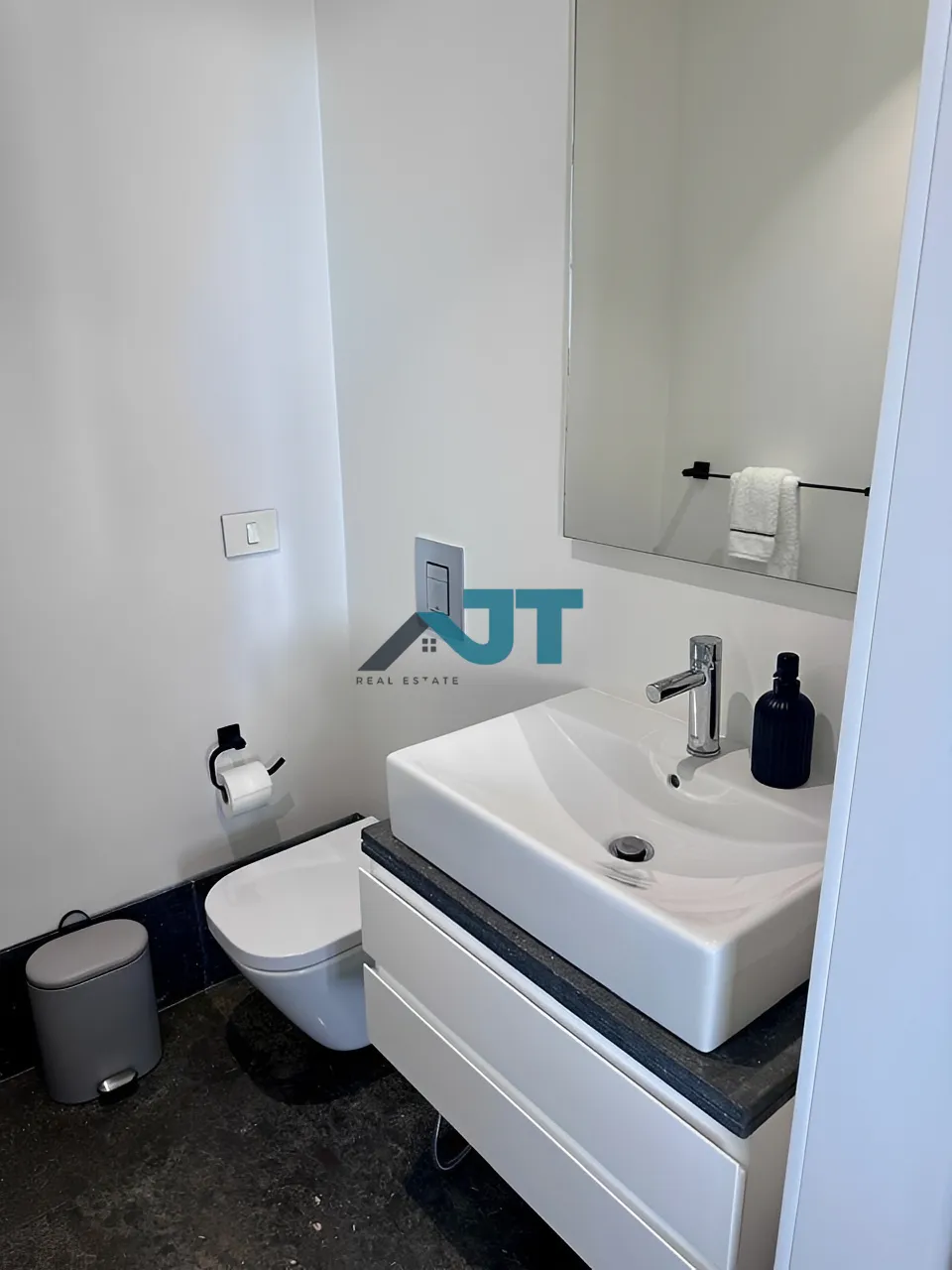 Apartment for rent in Saifi village, beirut, lebanon