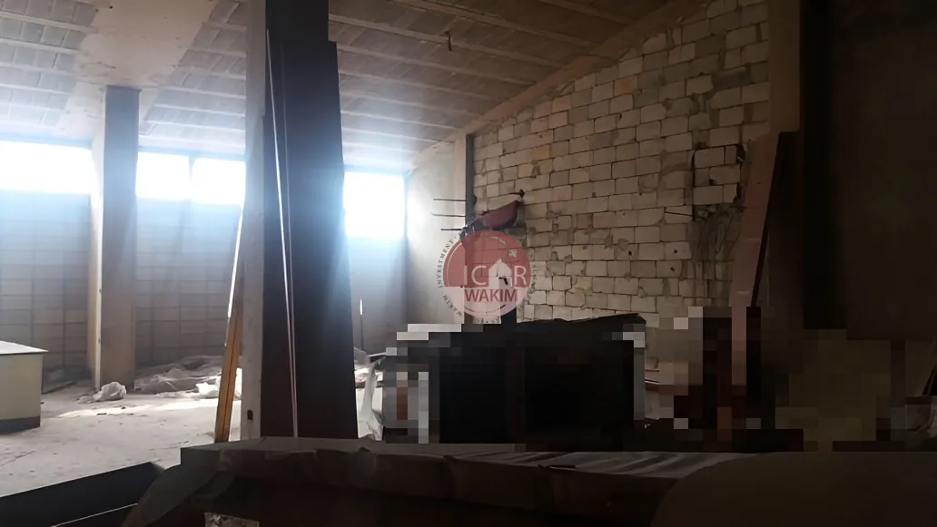 Industrial Unit for Sale in Nahr El Mot
