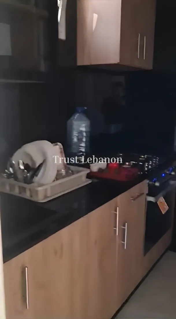 Apartment for rent in Hamra, Beirut, Lebanon - 2 bed, 1 bath